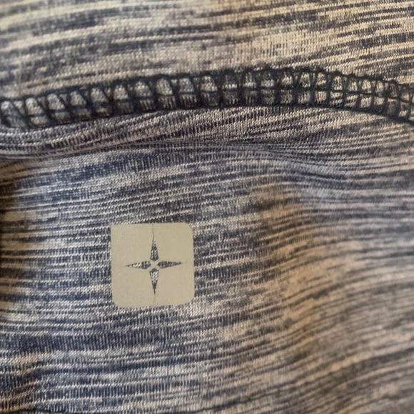 Active sweater - Picture 5 of 5